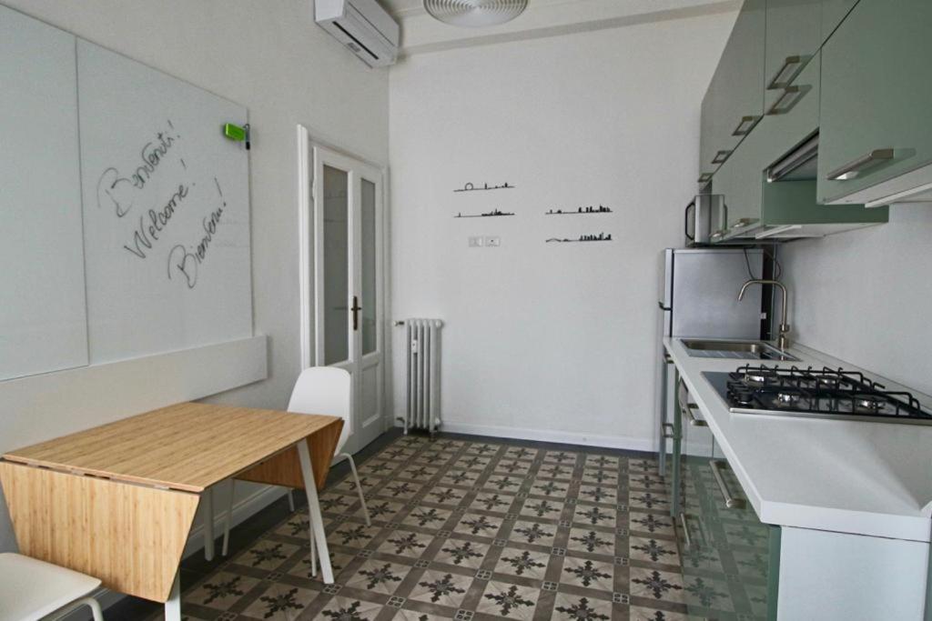 Lacaralele1 Apartment